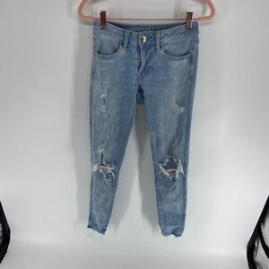 American Eagle Outfitters Stone Light Wash Super Stretch Skinny Jegging womens 0